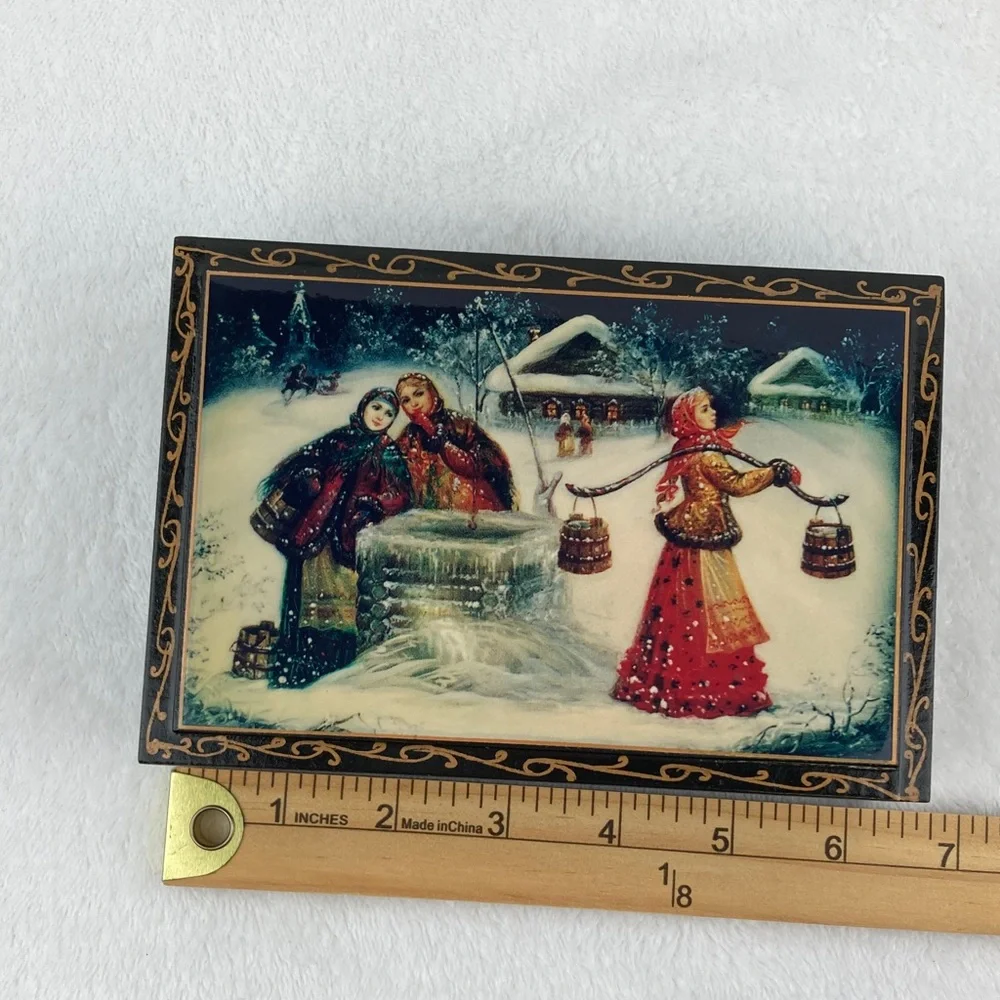 Boyarinoff Russian Lacquer Winter Scene Decorative Tea Box 7” Empty